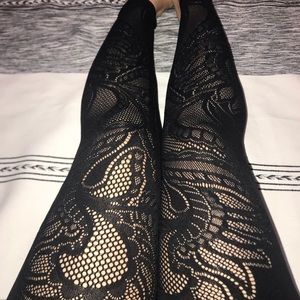 LuLu Lemon Leggings with Design